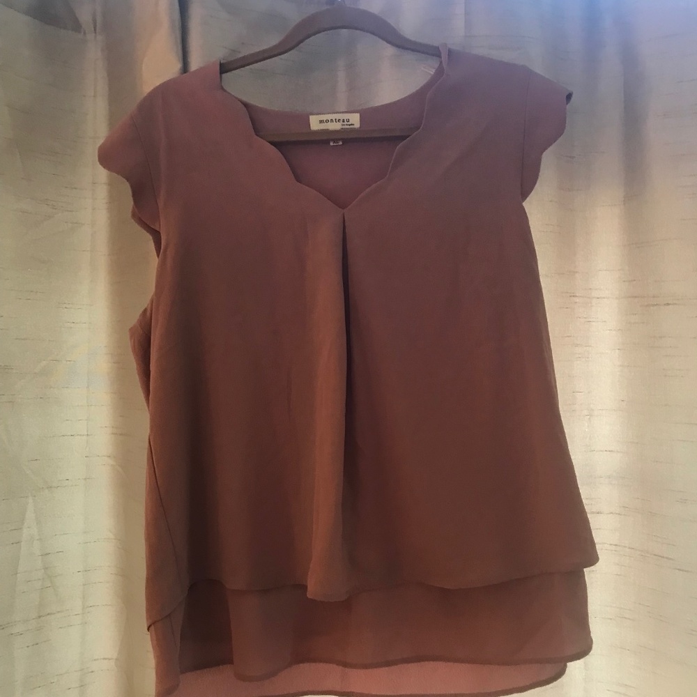 Womens crepe top